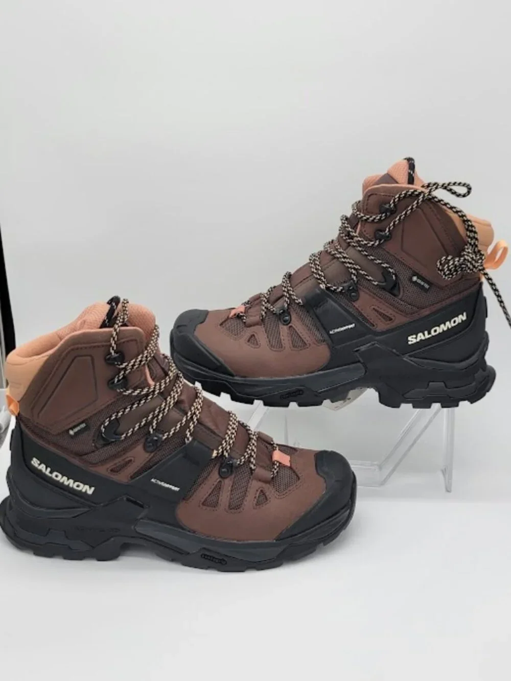 SALOMON Quest 4 GTX Women’s 8.5 Hiking Backpacking Boots Brown Black Gore-Tex